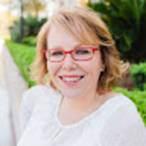 Meet your Posher, Valerie